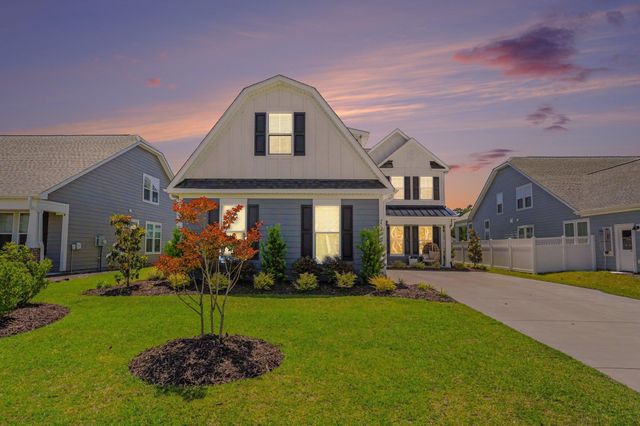 272 Starlit Way, Myrtle Beach, SC 29579