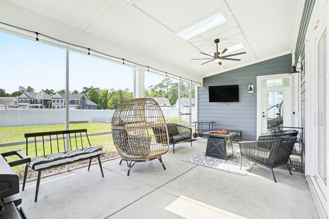 272 Starlit Way, Myrtle Beach, SC 29579