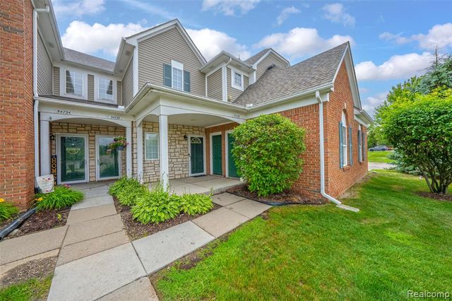 54726 Monarch Drive, Utica, MI 48316