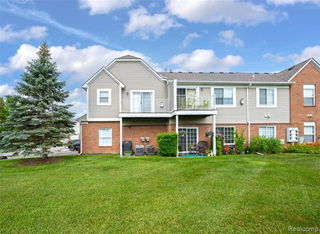 54726 Monarch Drive, Utica, MI 48316