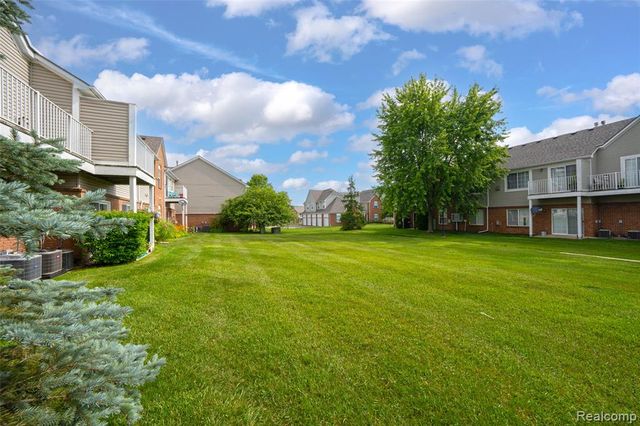 54726 Monarch Drive, Utica, MI 48316