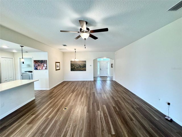 3690 ARLINGTON RIDGE BLVD, Leesburg, FL 34748