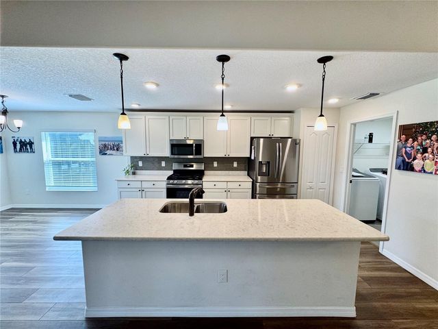 3690 ARLINGTON RIDGE BLVD, Leesburg, FL 34748