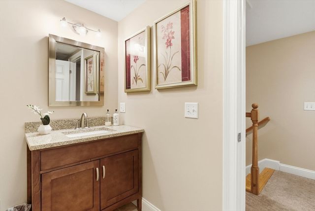 28 Cortland Way, Grafton, MA 01519