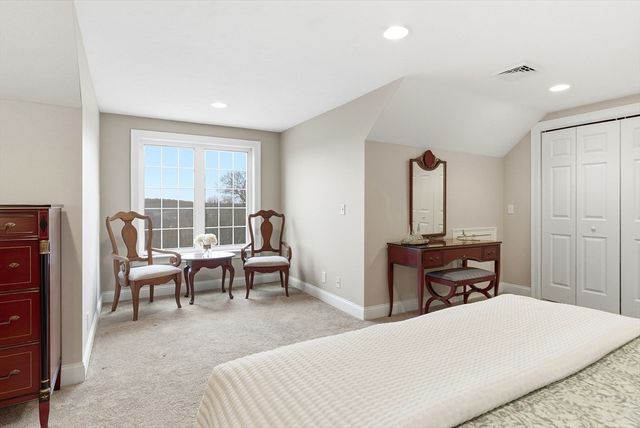 28 Cortland Way, Grafton, MA 01519