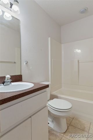 5625 S Dede Terrace, Inverness, FL 34452