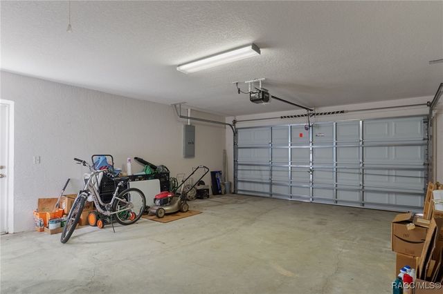 5625 S Dede Terrace, Inverness, FL 34452