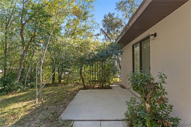 5625 S Dede Terrace, Inverness, FL 34452