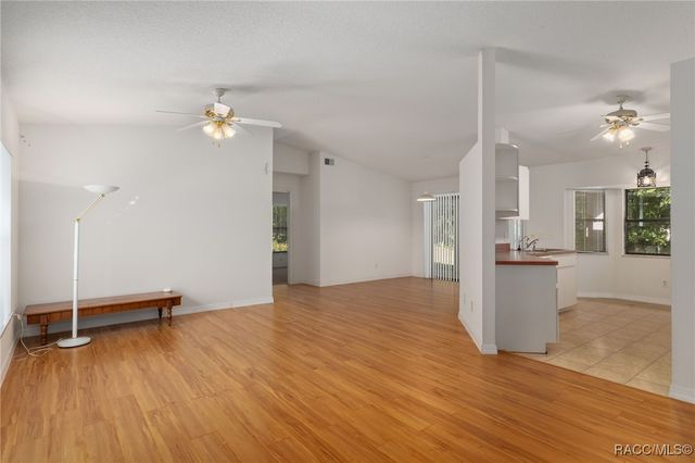 5625 S Dede Terrace, Inverness, FL 34452