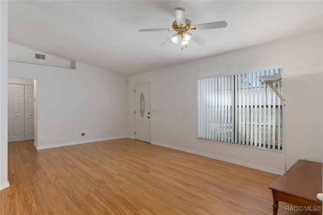 5625 S Dede Terrace, Inverness, FL 34452