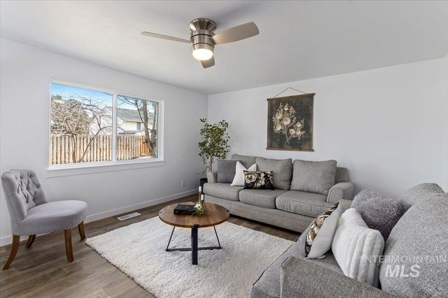 1184 Starfire, Twin Falls, ID 83301