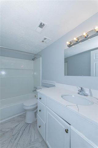 2398 Lawrenceville Highway U, Decatur, GA 30033