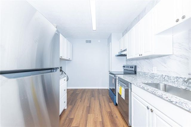 2398 Lawrenceville Highway U, Decatur, GA 30033