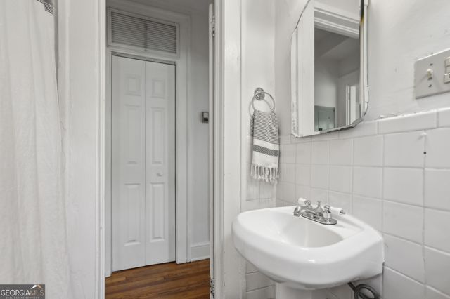 70 Sheridan Drive NE 9, Atlanta, GA 30305