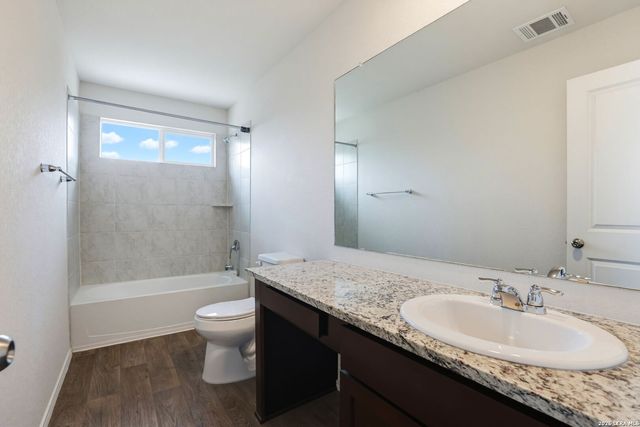 1015 Western Whipbird, San Antonio, TX 78253