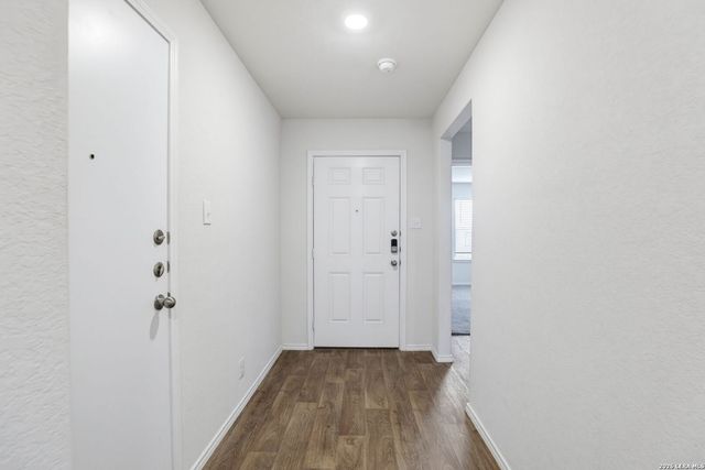 1015 Western Whipbird, San Antonio, TX 78253
