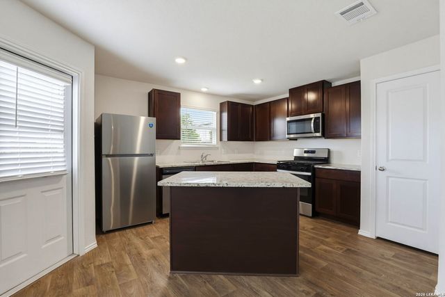 1015 Western Whipbird, San Antonio, TX 78253