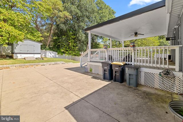 6940 EMERSON ST, Hyattsville, MD 20784