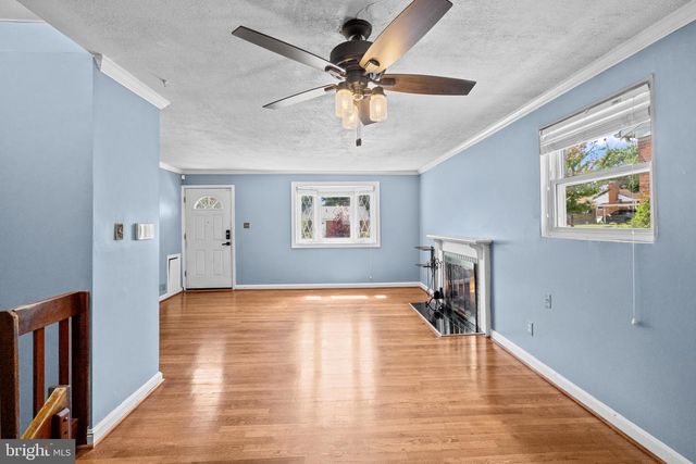 6940 EMERSON ST, Hyattsville, MD 20784