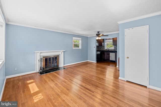 6940 EMERSON ST, Hyattsville, MD 20784