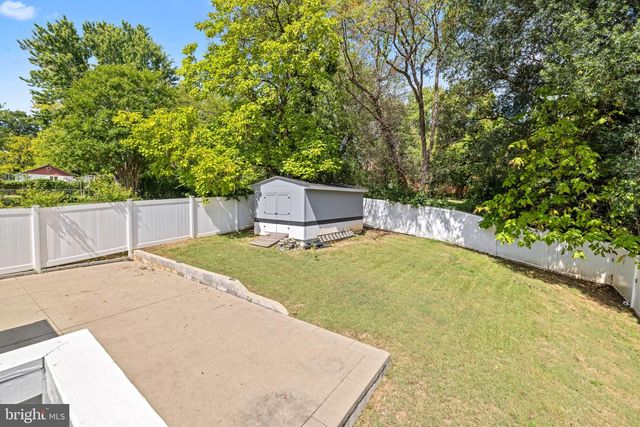 6940 EMERSON ST, Hyattsville, MD 20784