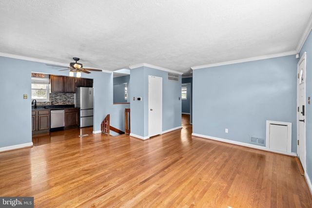 6940 EMERSON ST, Hyattsville, MD 20784