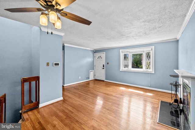 6940 EMERSON ST, Hyattsville, MD 20784