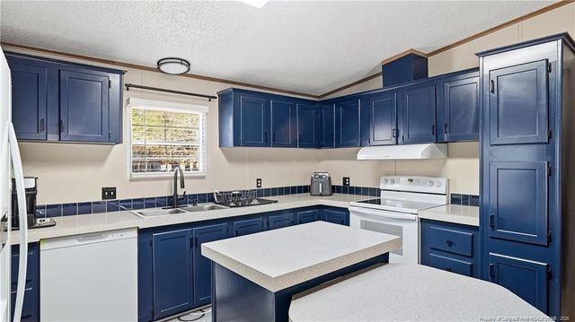 716 Pinecrest Street, Carthage, NC 28327