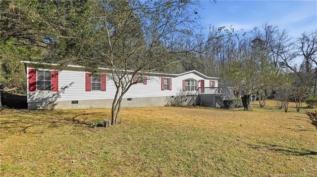 716 Pinecrest Street, Carthage, NC 28327