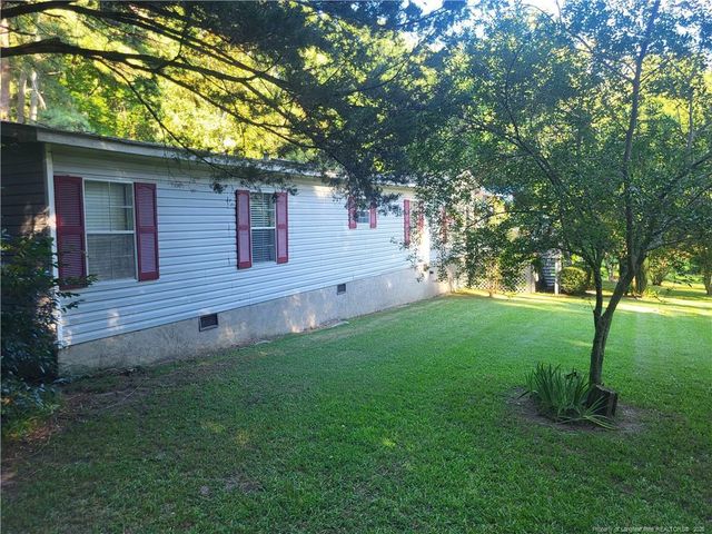 716 Pinecrest Street, Carthage, NC 28327