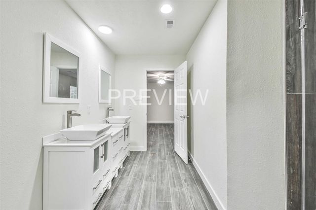 3627 Glenwood Springs Drive, Houston, TX 77345