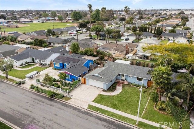 15631 Toway, Huntington Beach, CA 92647