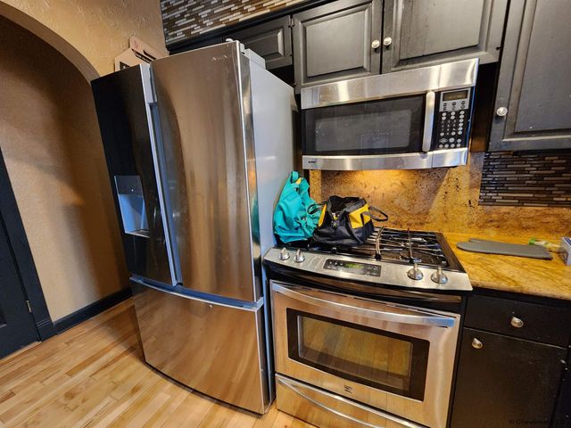 1003 W HILL RD, Laramie, WY 82072