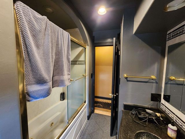 1003 W HILL RD, Laramie, WY 82072