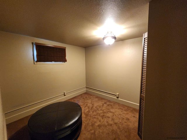 1003 W HILL RD, Laramie, WY 82072