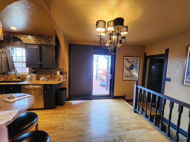 1003 W HILL RD, Laramie, WY 82072