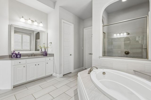 5588 Highflyer Hills Trail, Frisco, TX 75036