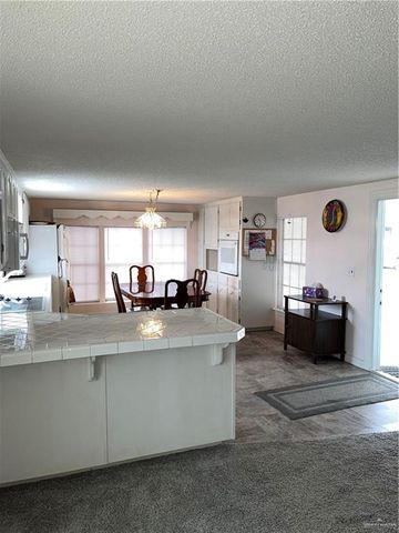 2718 Mesa Verde Drive, Weslaco, TX 78596