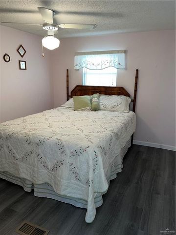 2718 Mesa Verde Drive, Weslaco, TX 78596