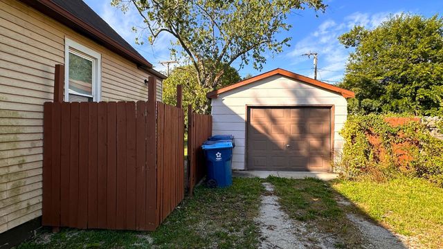 3728 Chicago Road, Steger, IL 60475