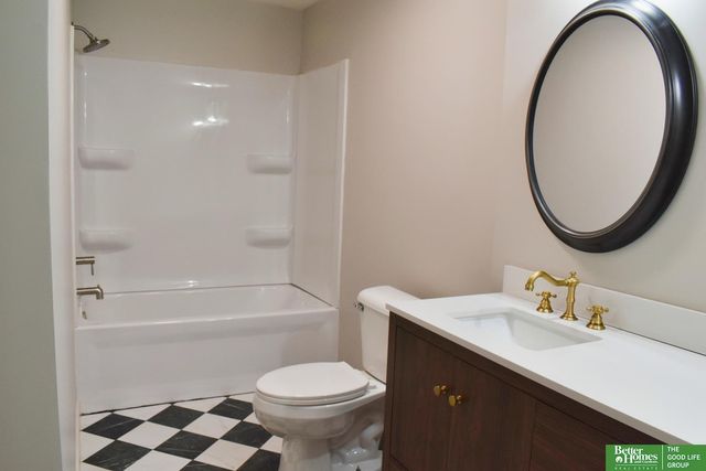 1504 Harrison Street, Omaha, NE 68147