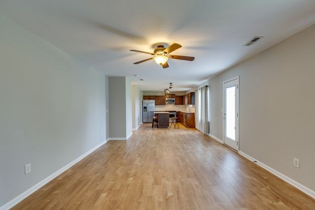 4017 Cadence Dr, Spring Hill, TN 37174