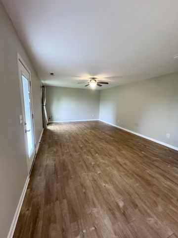 4017 Cadence Dr, Spring Hill, TN 37174