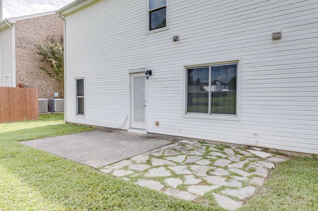 4017 Cadence Dr, Spring Hill, TN 37174