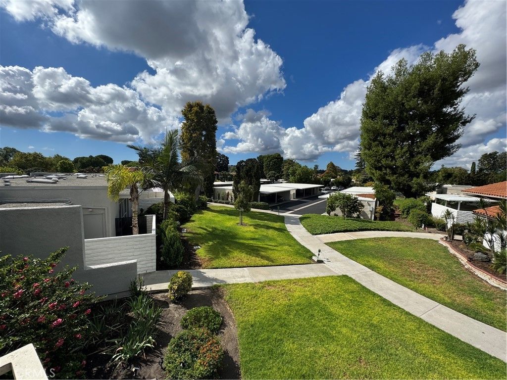 2122 Ronda Granada P, Laguna Woods, CA 92637