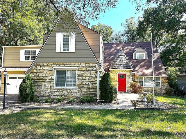 1520 SW Oakley AVE, Topeka, KS 66604