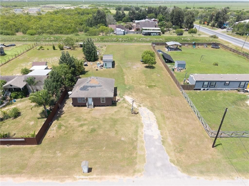 32985 Mescal Street, Los Fresnos, TX 78566