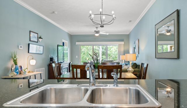325 Majestic Drive 4-127, Branson, MO 65616