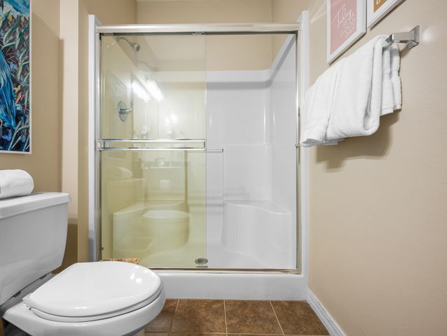 325 Majestic Drive 4-127, Branson, MO 65616