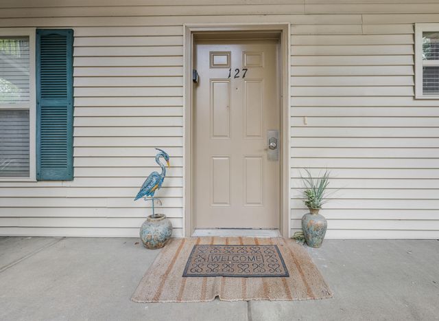 325 Majestic Drive 4-127, Branson, MO 65616